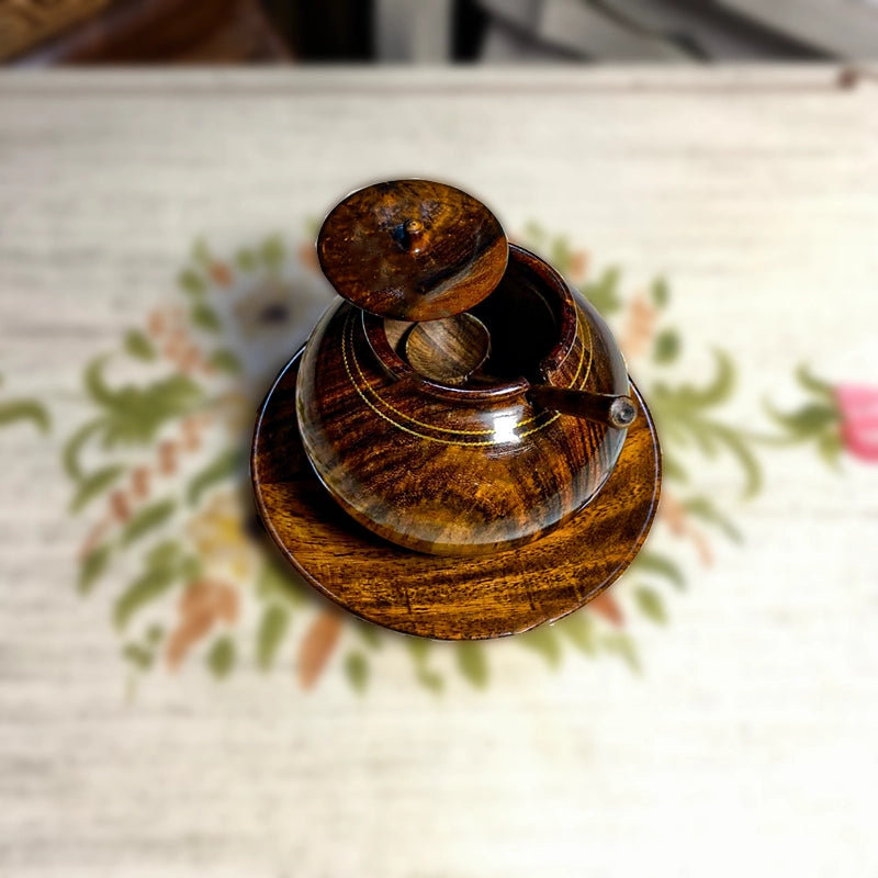 Sugar Pot with Lid & Spoon (Daig shaped)