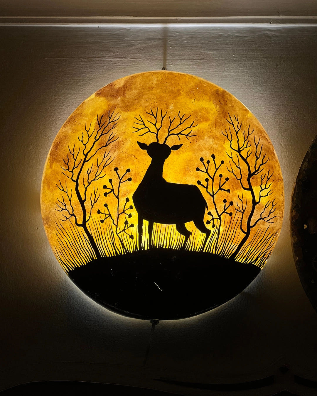 camel-skin-wall-lamp