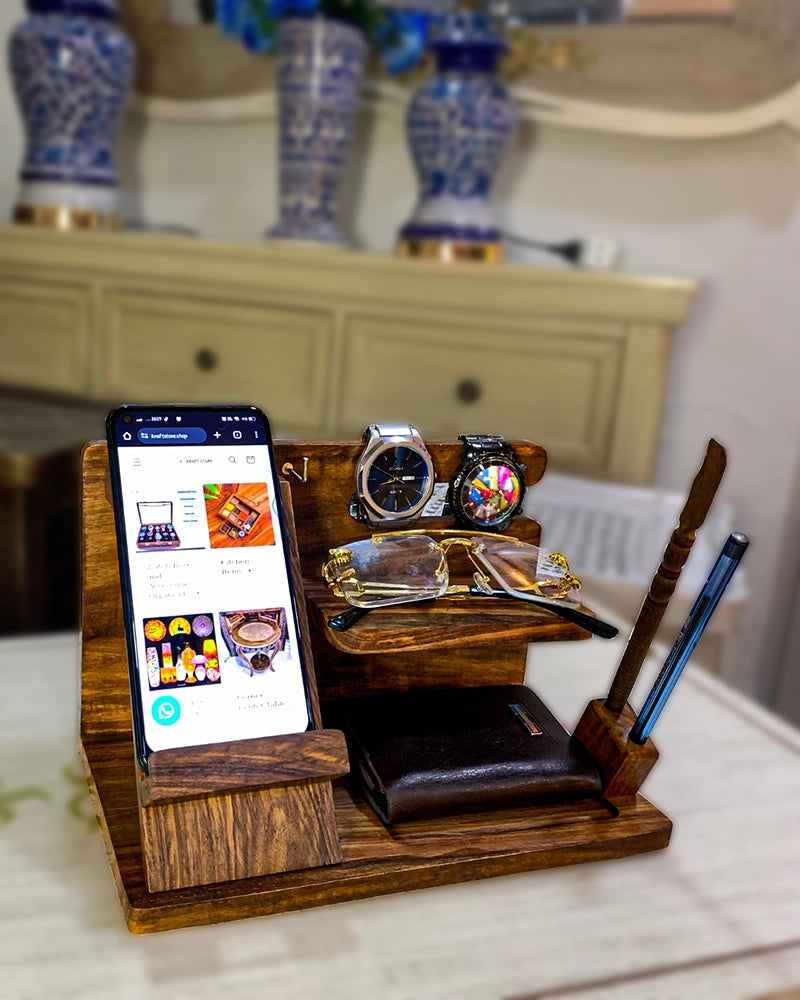 desk-organizer-mobile-holder-wooden