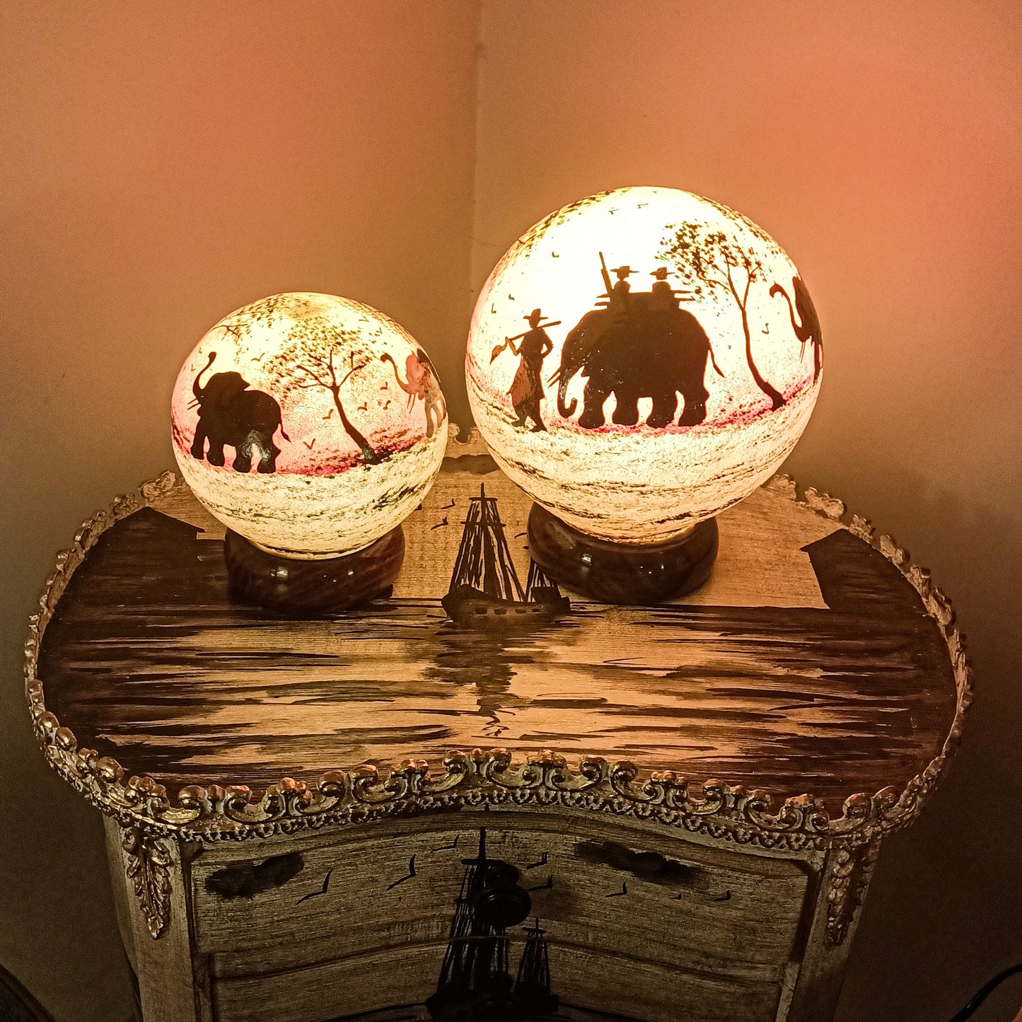 Desert Scenery Round Lamp Small