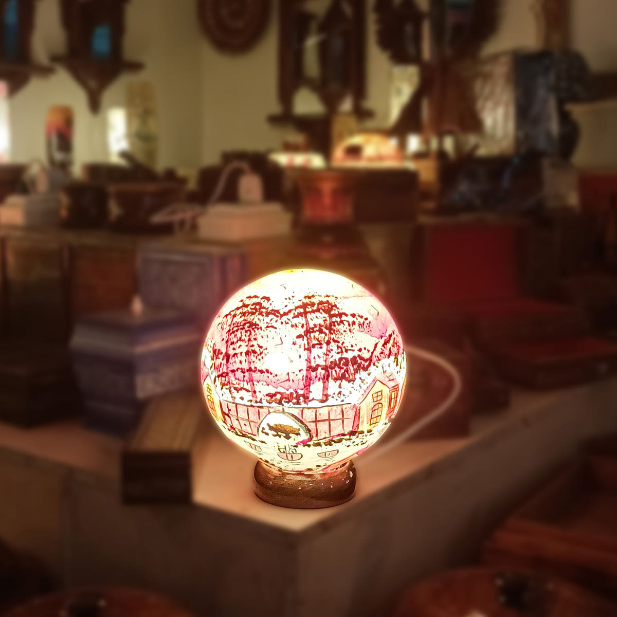 Home Painting Globe Lamp, Camel Skin, detail shot 2