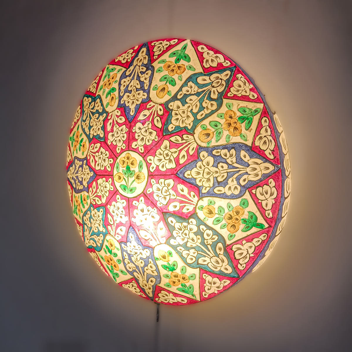 Peacock Motif Wall Lamp, Camel Skin, detail shot