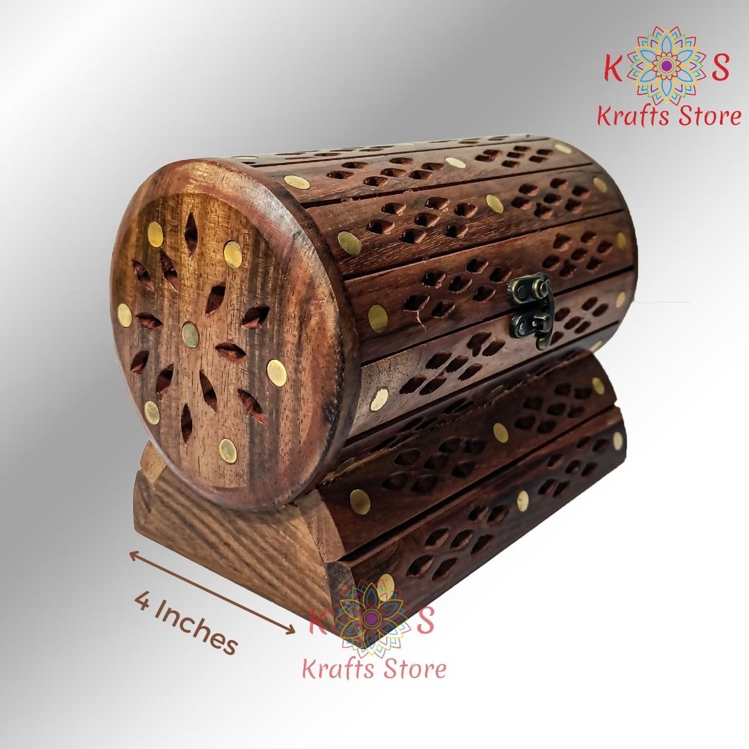 Dholki Jewelry Box with Jali Brass Inlay, detail shot