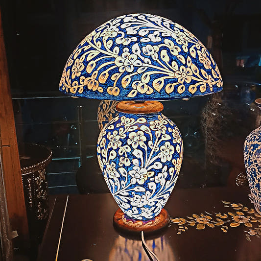 Mushroom Lamp, Camel Skin, Blue, detail shot