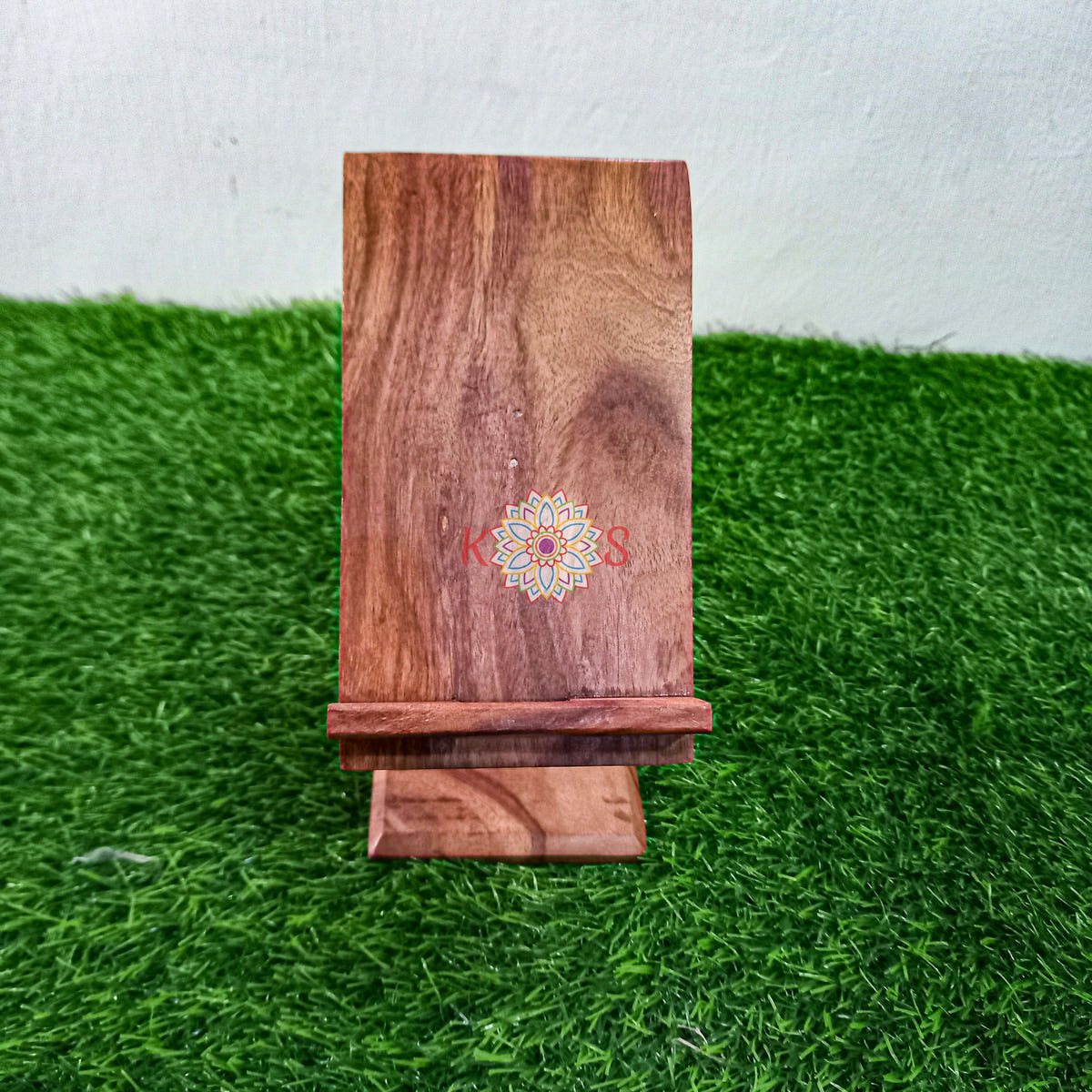 mobile-stand-wooden